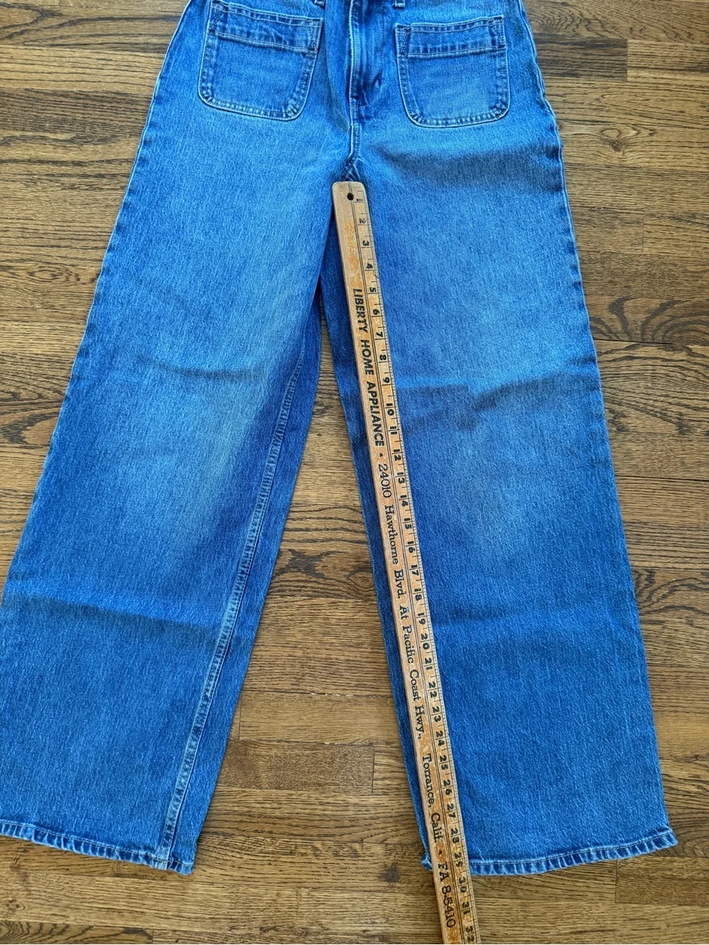 High-Rise Wide-Leg Jeans in Classic Blue